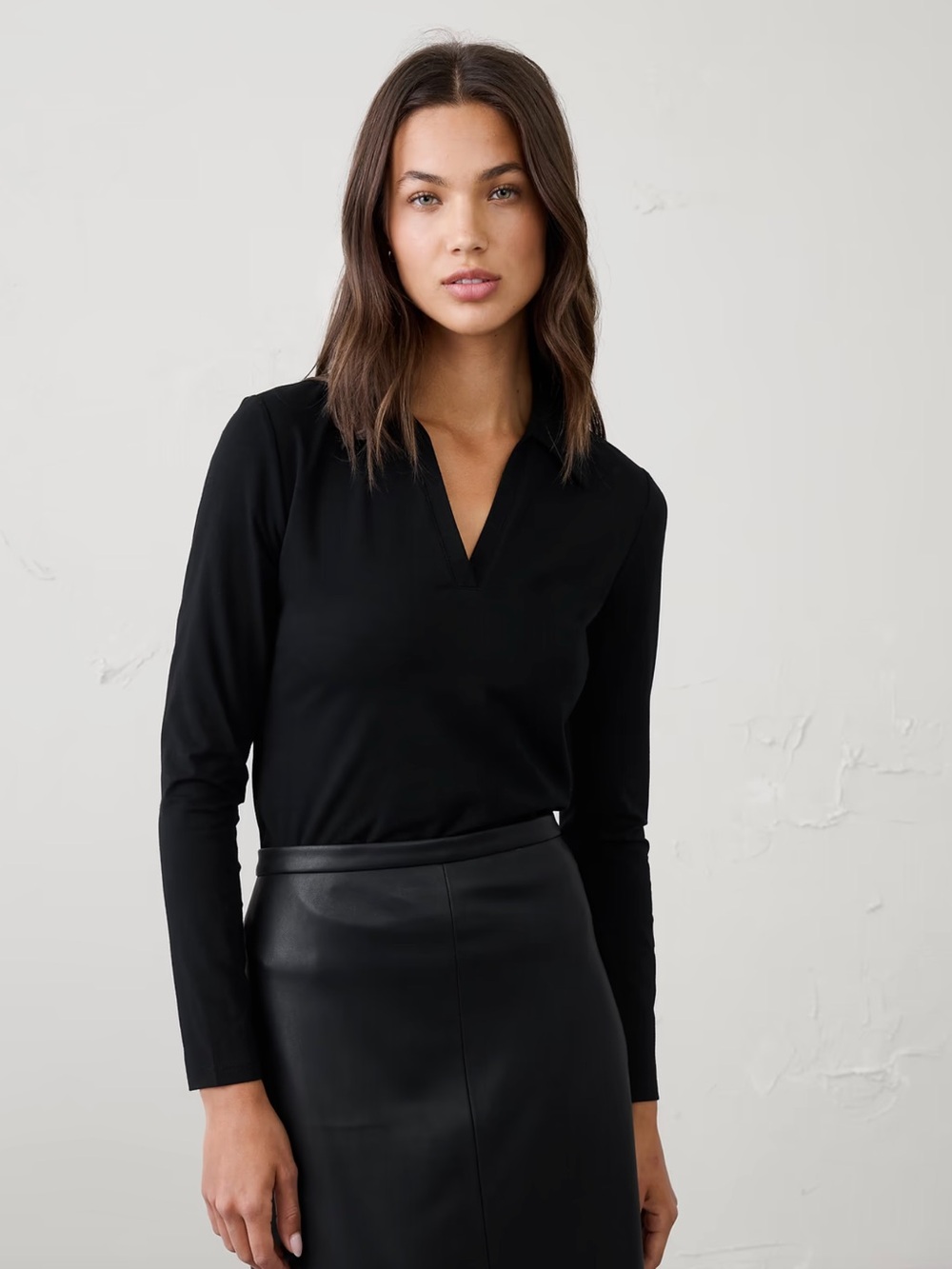 Banana Republic Black Long-Sleeve V-Neck Top